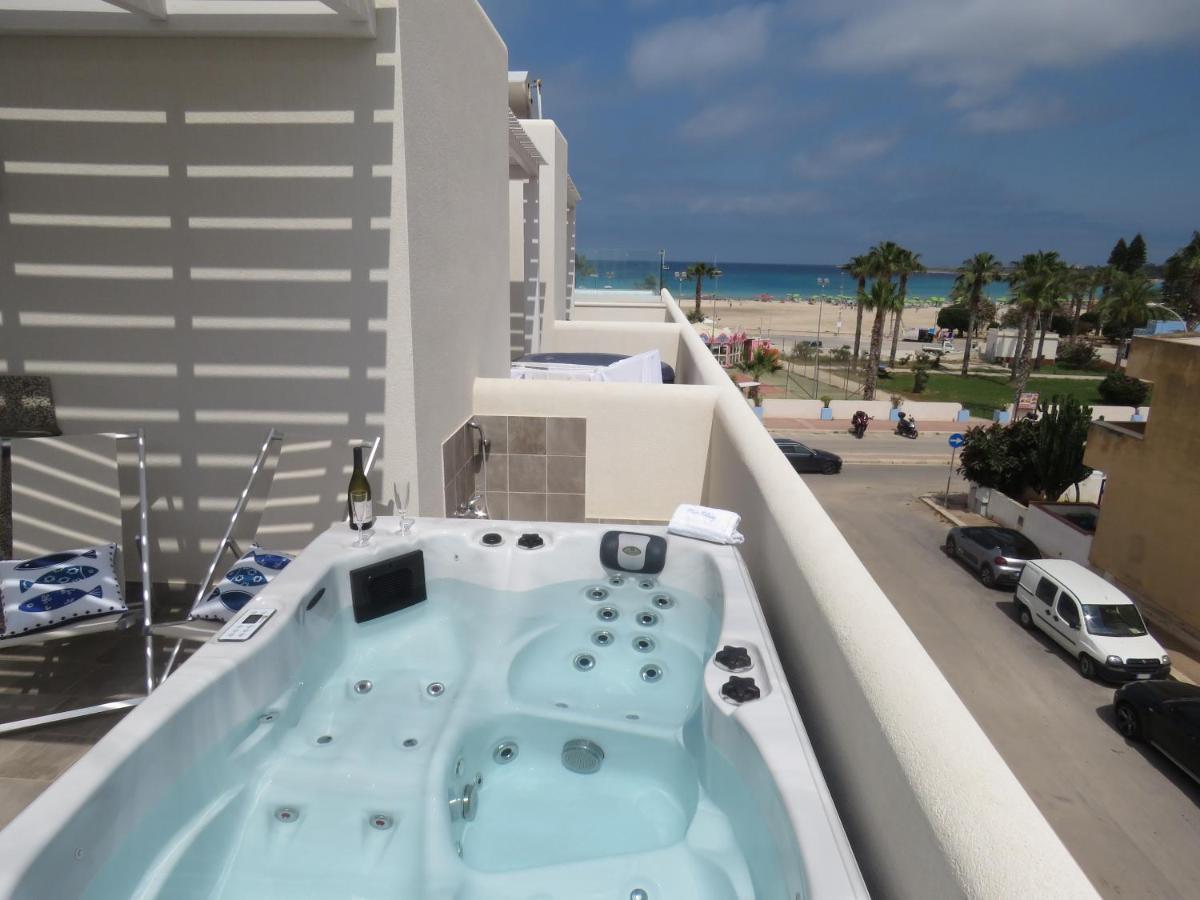 Mare E Terra Holiday Fronte Mare San Vito Lo Capo Exterior photo